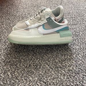 Air Force 1 shadow pistachio frost